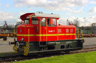 TÜV Lokomotive Hebebühne